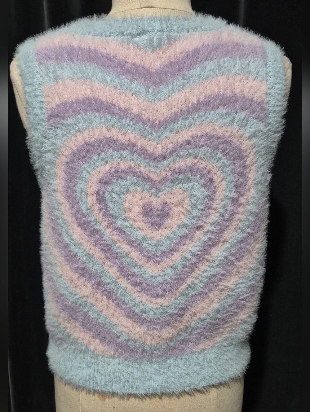 Fuzzy Heart-Stripe V-Neck Sweater Vest in Pastel (Box C) - Picture 3 of 6